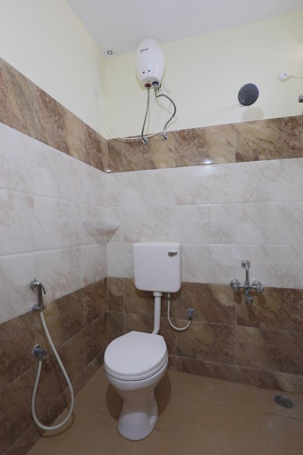 צ'נאי Green Tree Hotel-Near Vfs Global And Ramee Mall מראה חיצוני תמונה