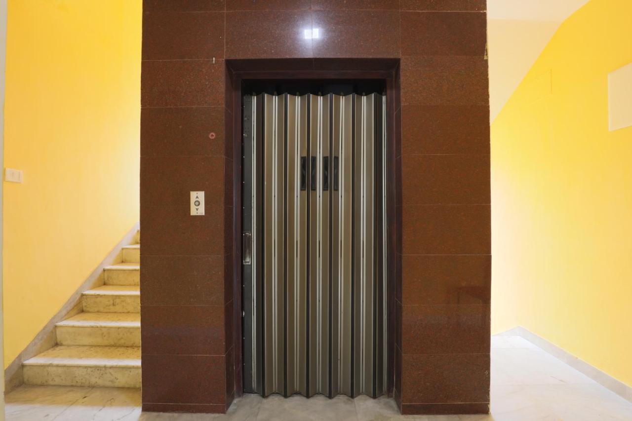 צ'נאי Green Tree Hotel-Near Vfs Global And Ramee Mall מראה חיצוני תמונה