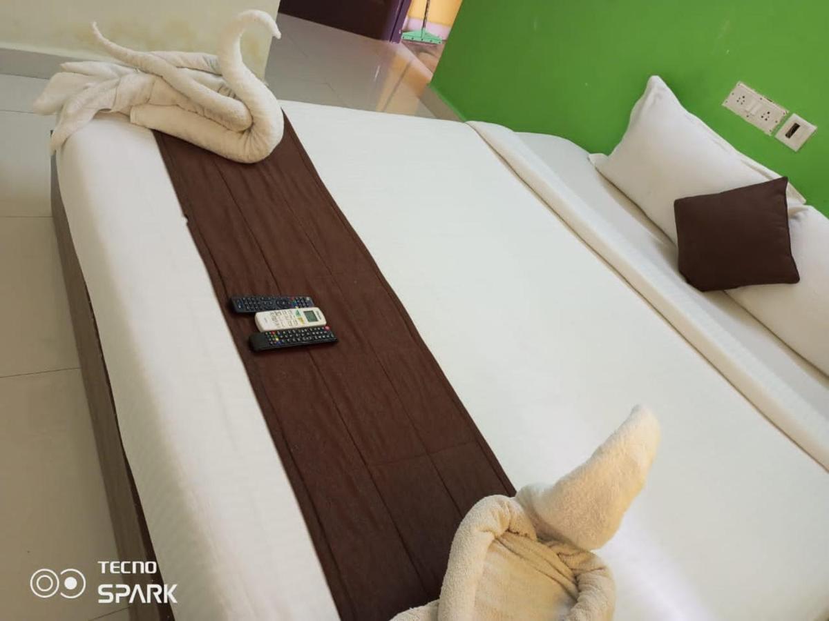 צ'נאי Green Tree Hotel-Near Vfs Global And Ramee Mall מראה חיצוני תמונה