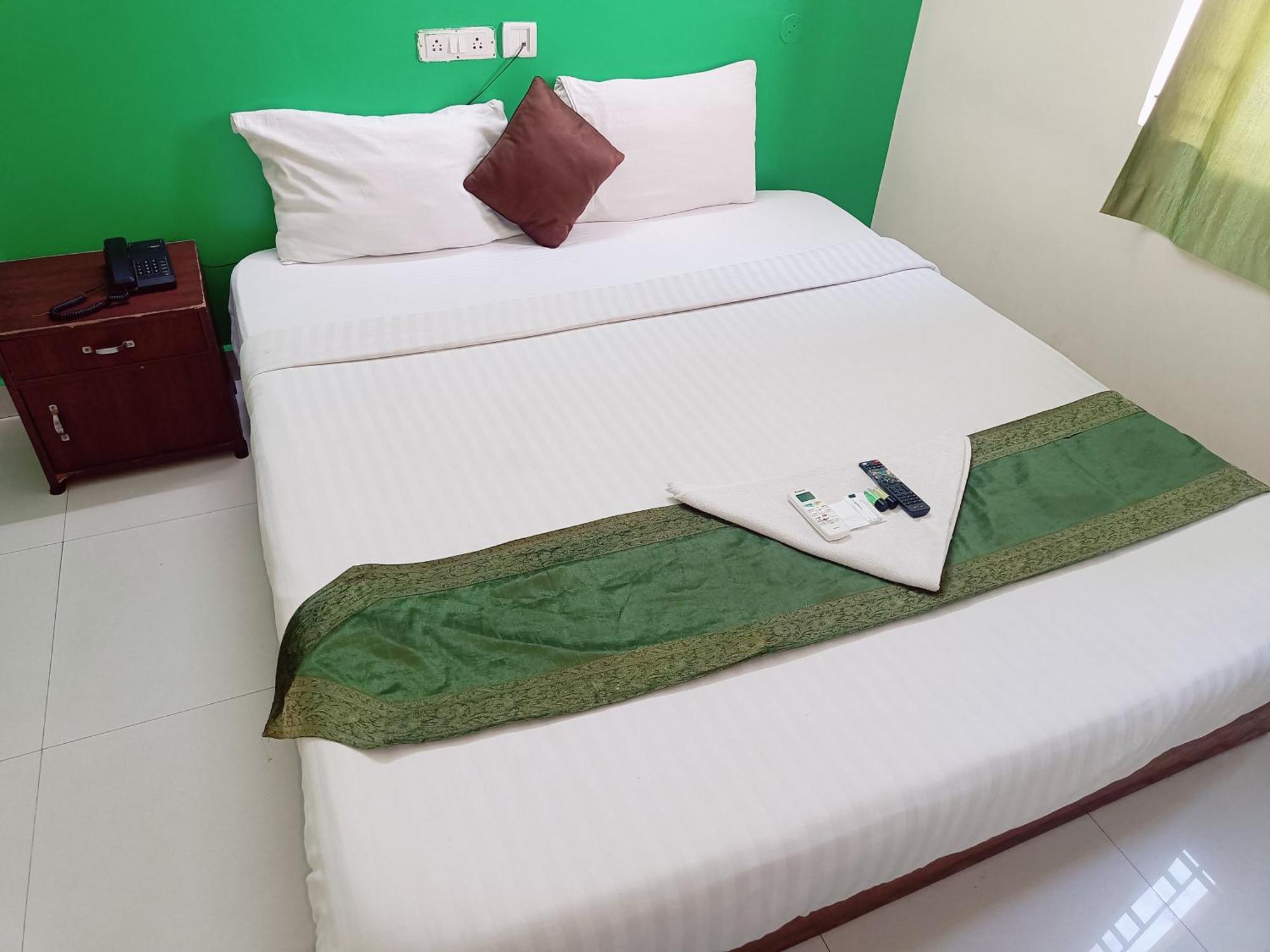 צ'נאי Green Tree Hotel-Near Vfs Global And Ramee Mall מראה חיצוני תמונה